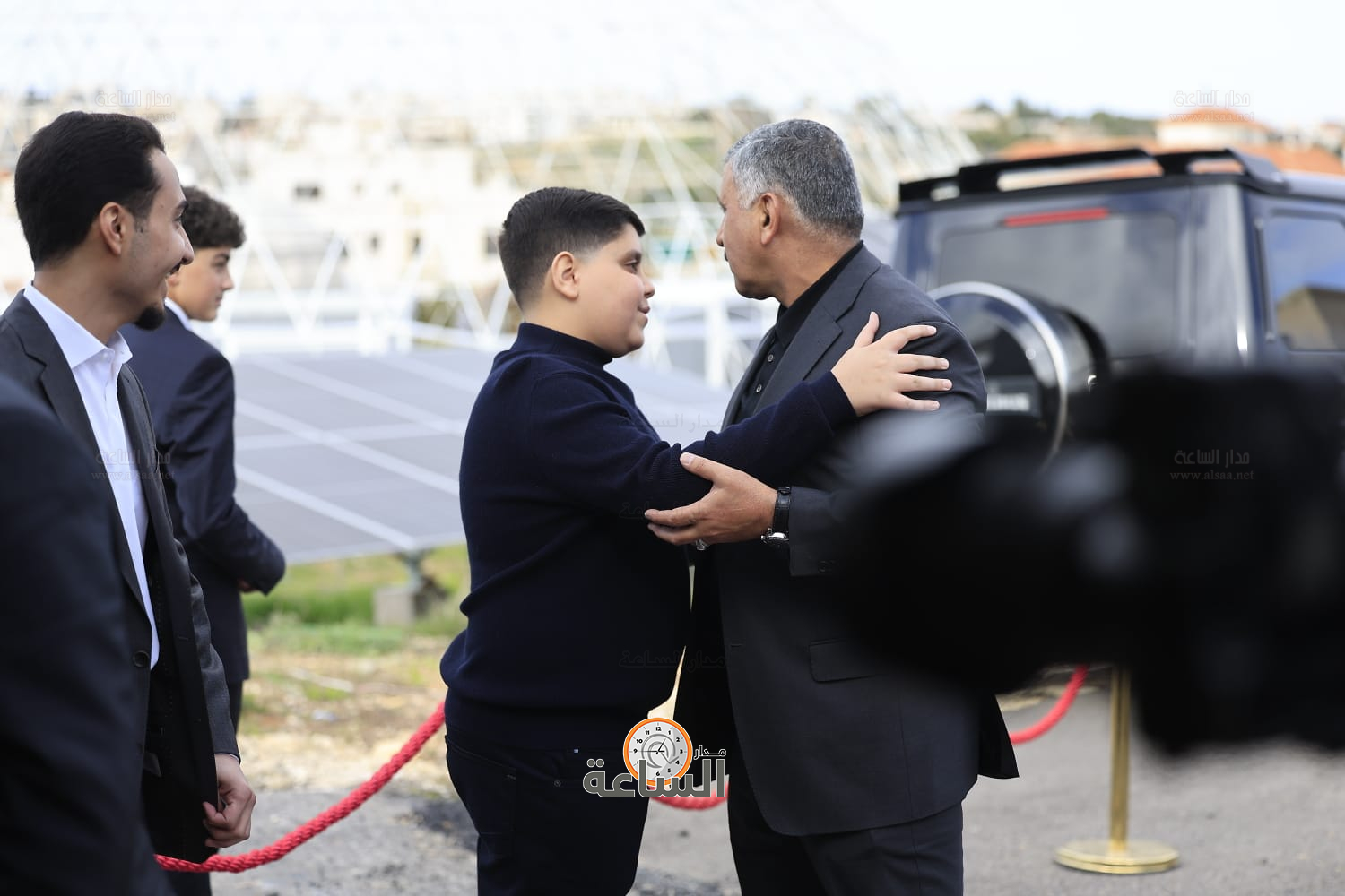 Madar Al-Saa Images 0.04324004136684145