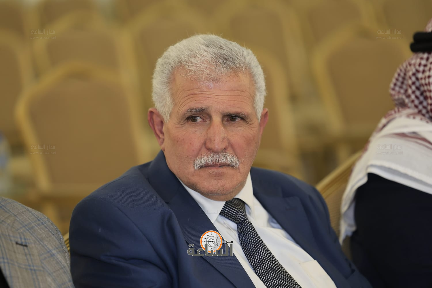 Madar Al-Saa Images 0.2324528575490118