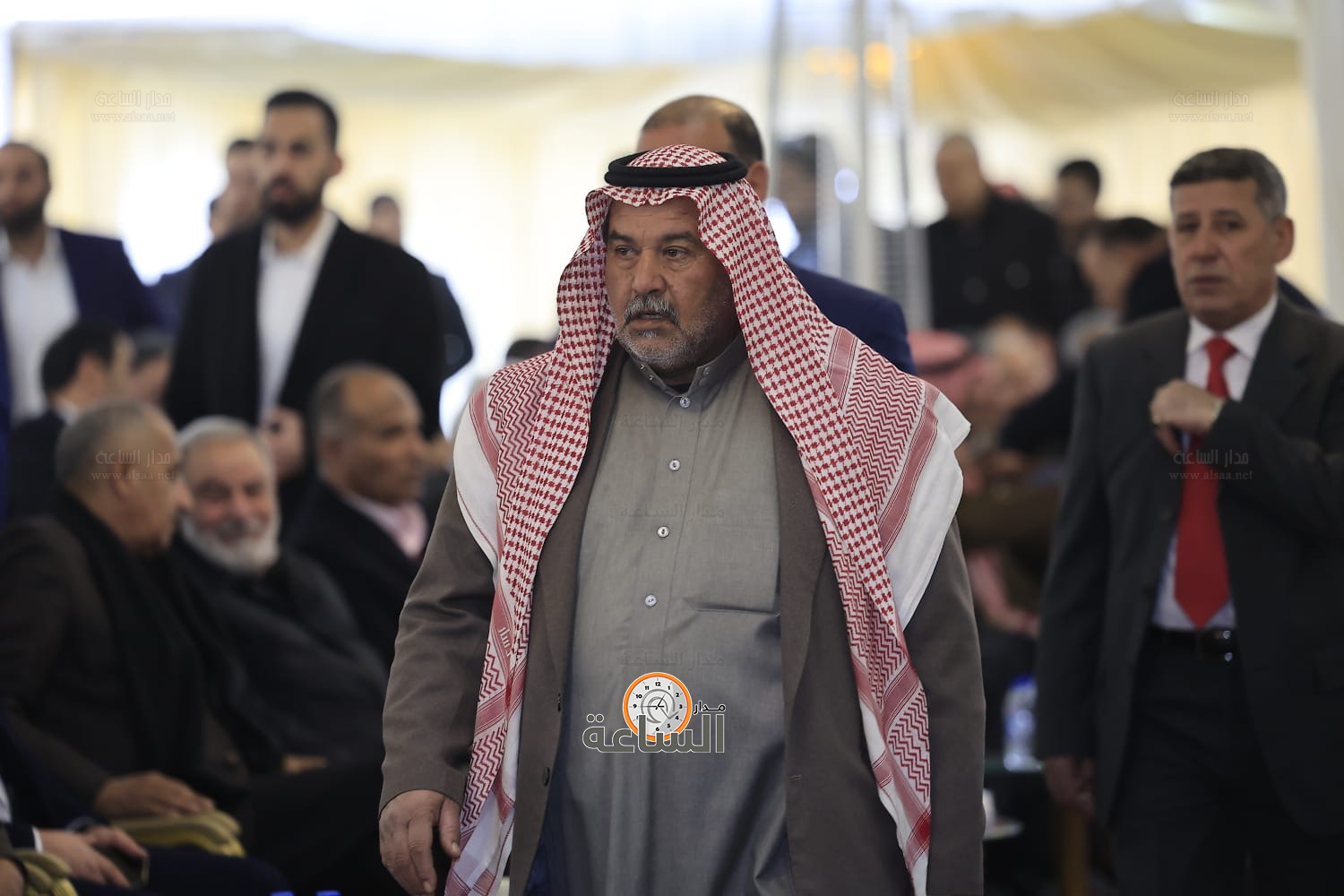 Madar Al-Saa Images 0.9949722654140991