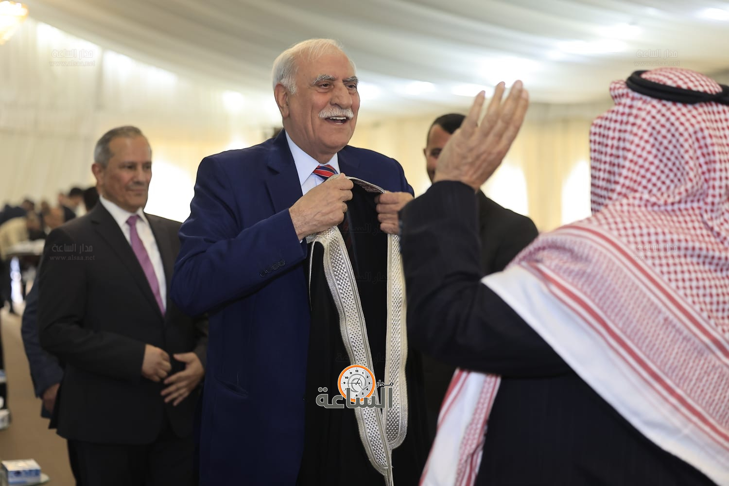 Madar Al-Saa Images 0.24615086685851517