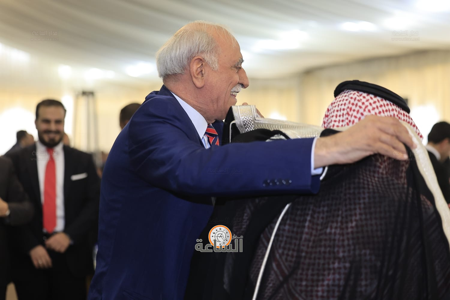 Madar Al-Saa Images 0.3787970056648904