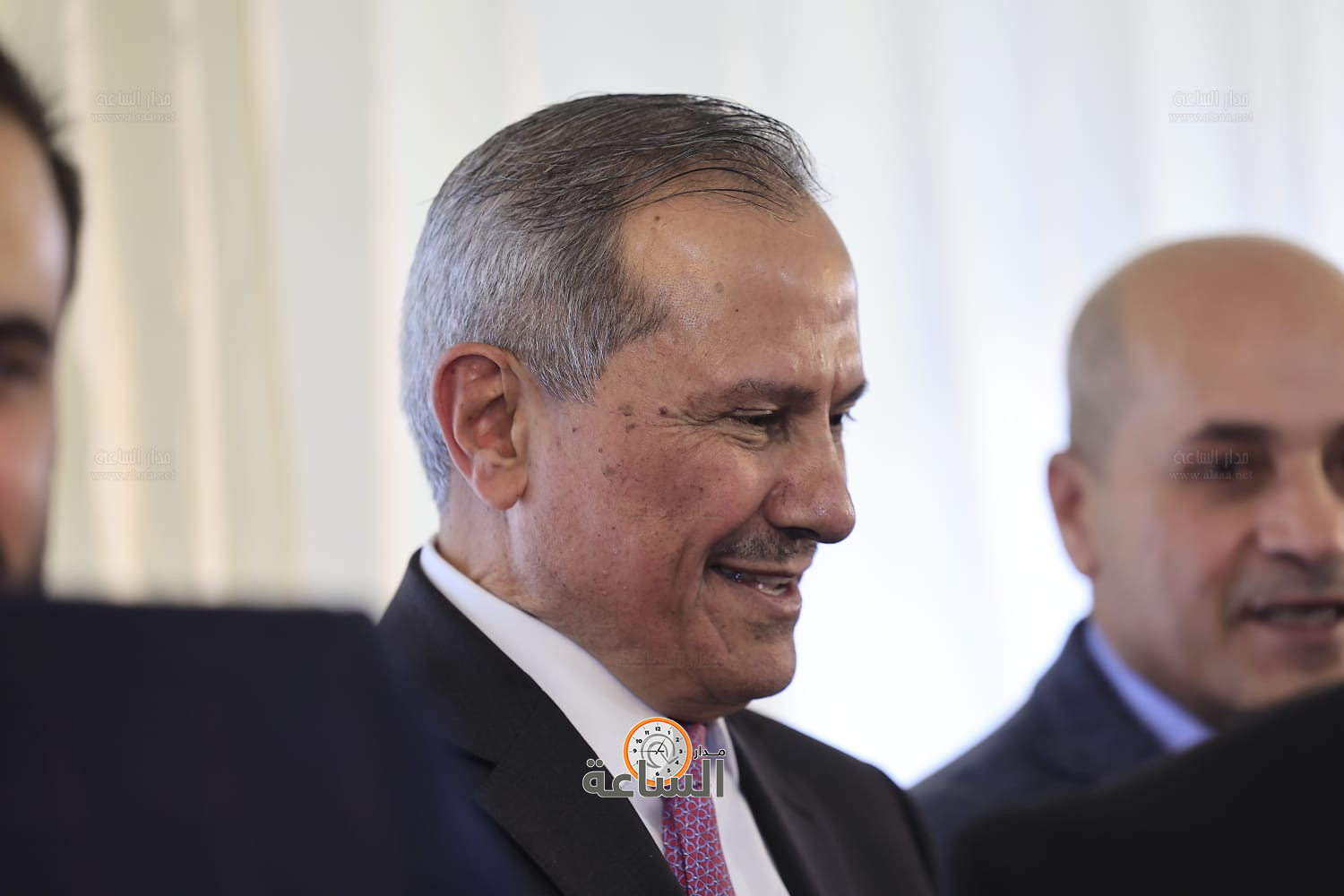 Madar Al-Saa Images 0.41702101287685334