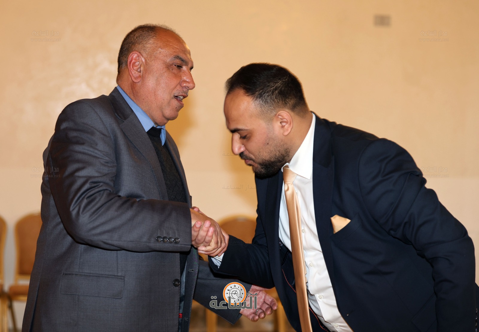 Madar Al-Saa Images 0.7307443564268437