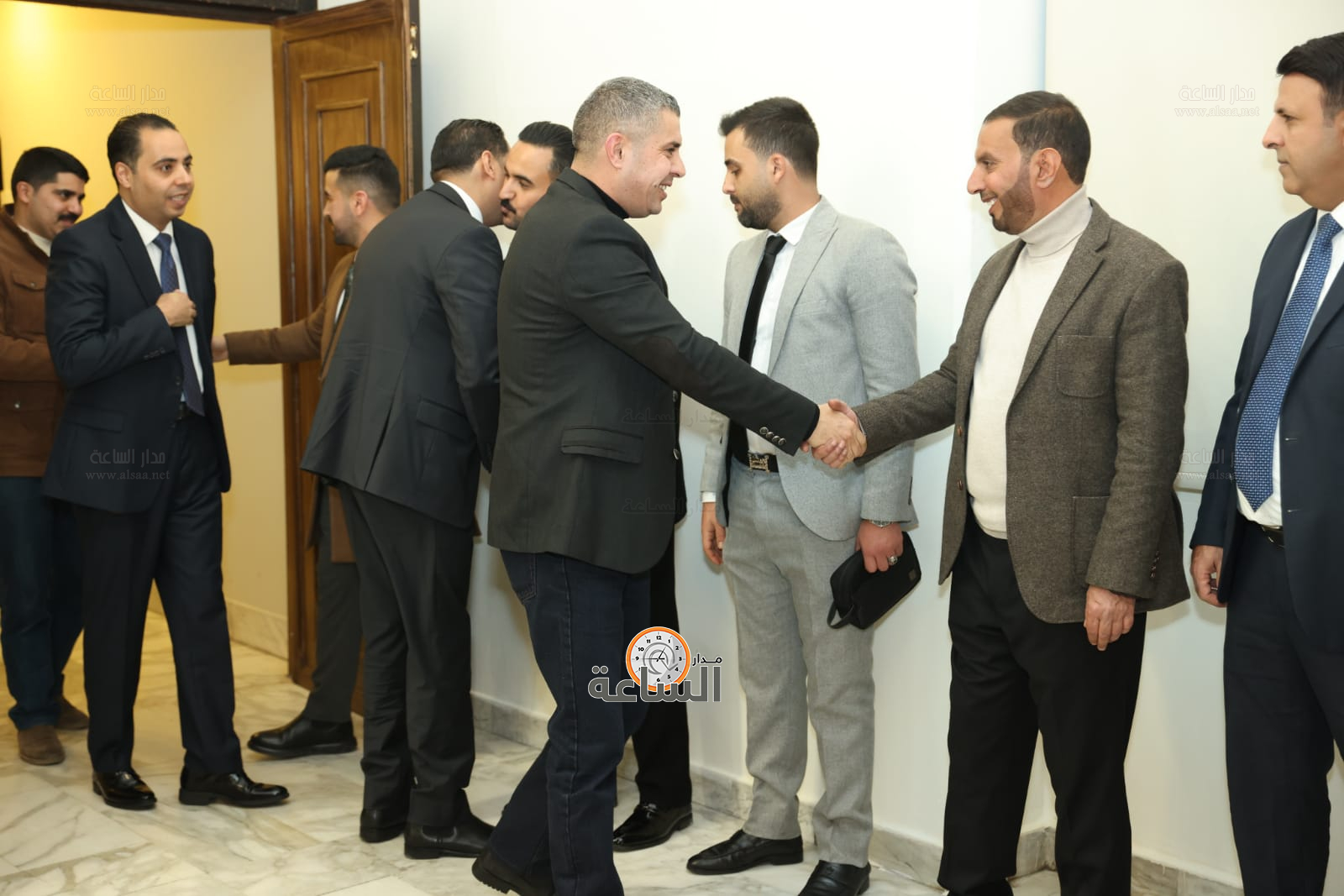 Madar Al-Saa Images 0.2664159825200989