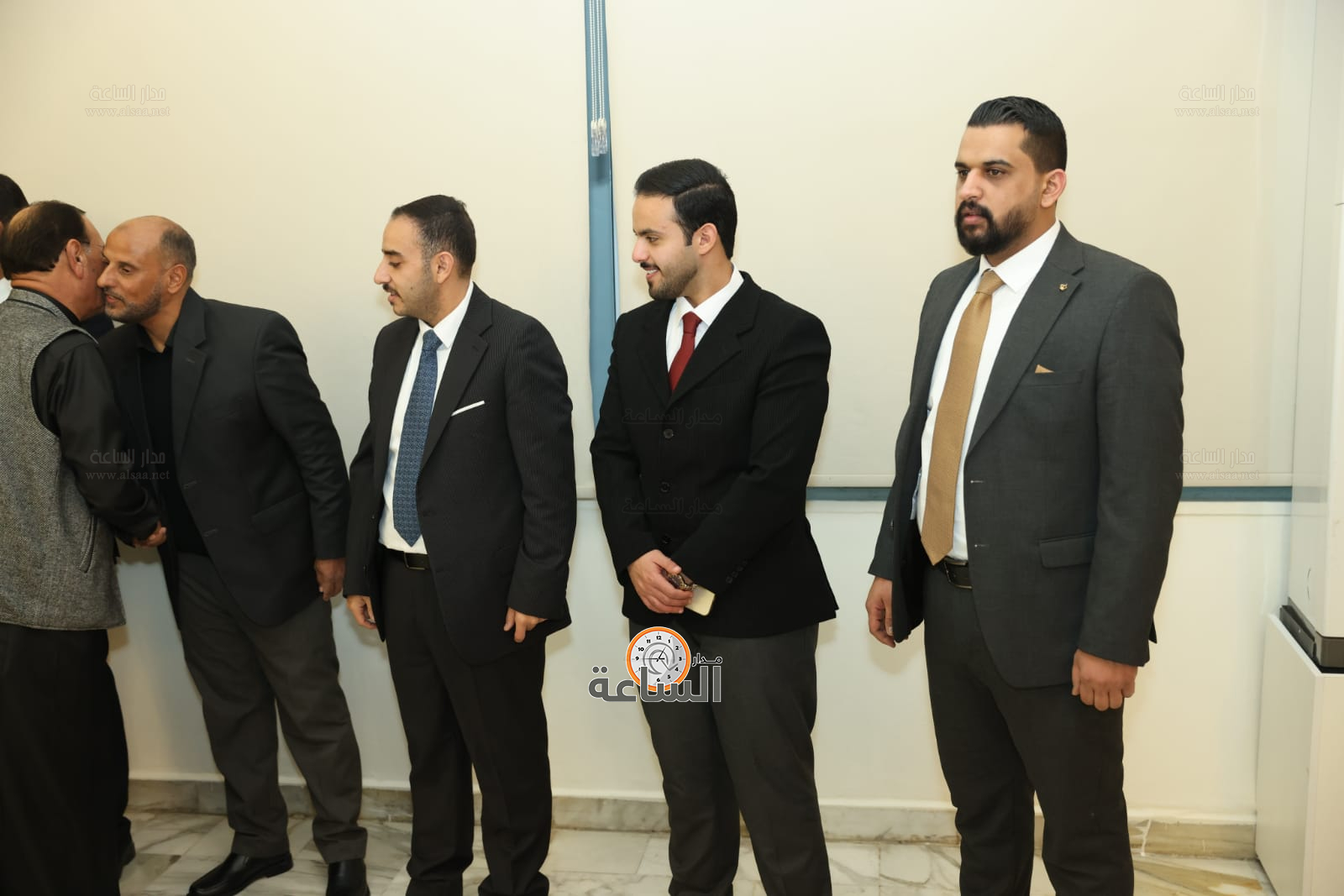 Madar Al-Saa Images 0.8688156098251023