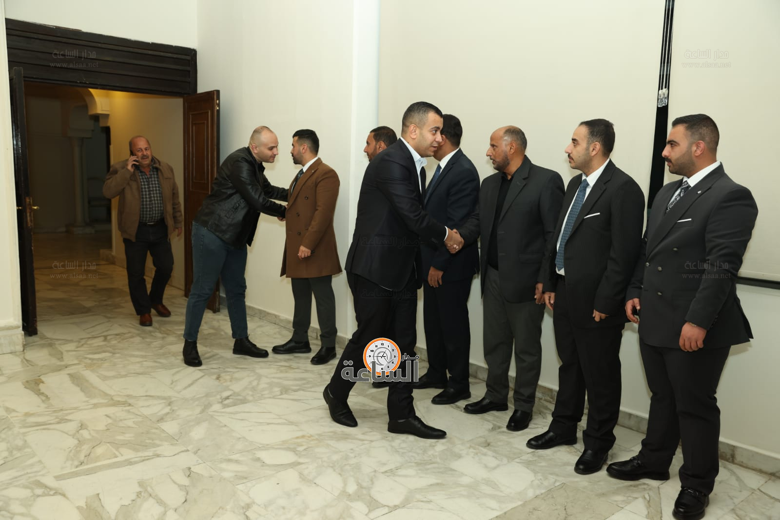 Madar Al-Saa Images 0.7713140382079239