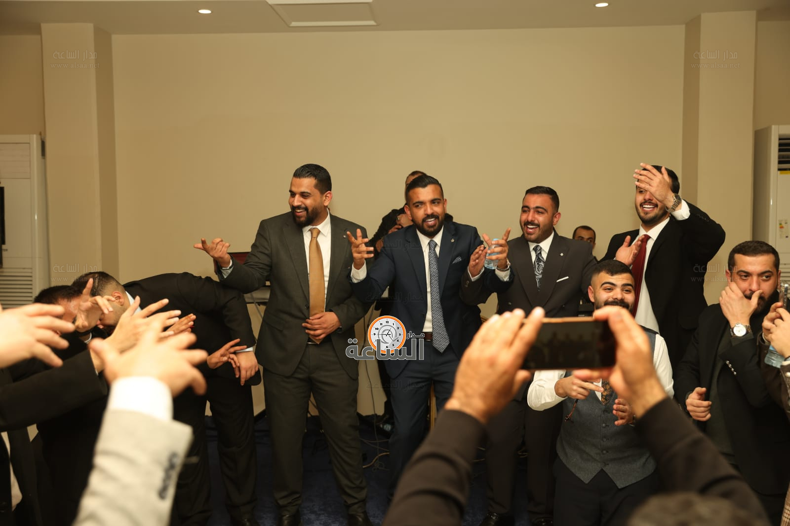 Madar Al-Saa Images 0.3051170949294201