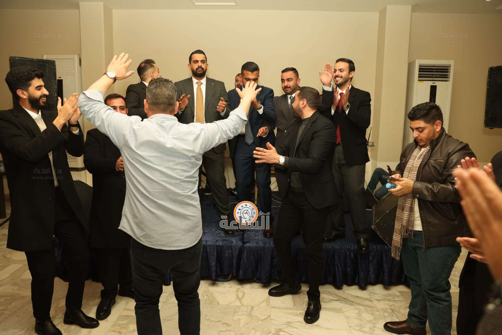 Madar Al-Saa Images 0.49062280565382754