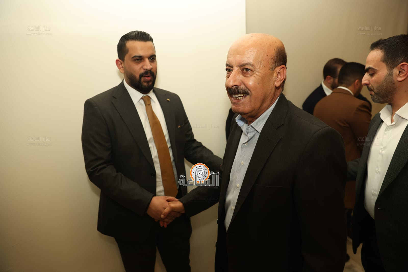 Madar Al-Saa Images 0.5895503087809565