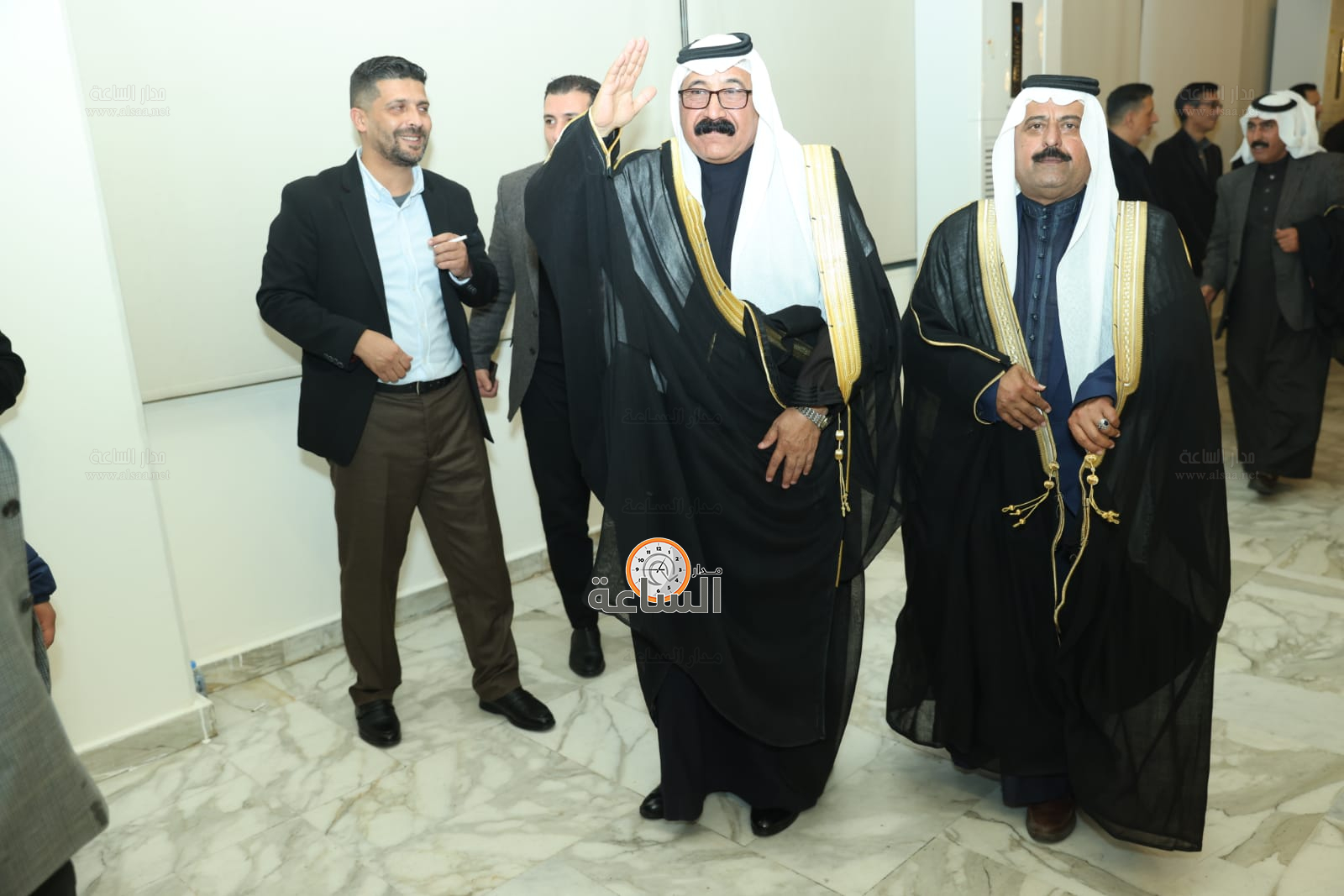 Madar Al-Saa Images 0.683422243667513