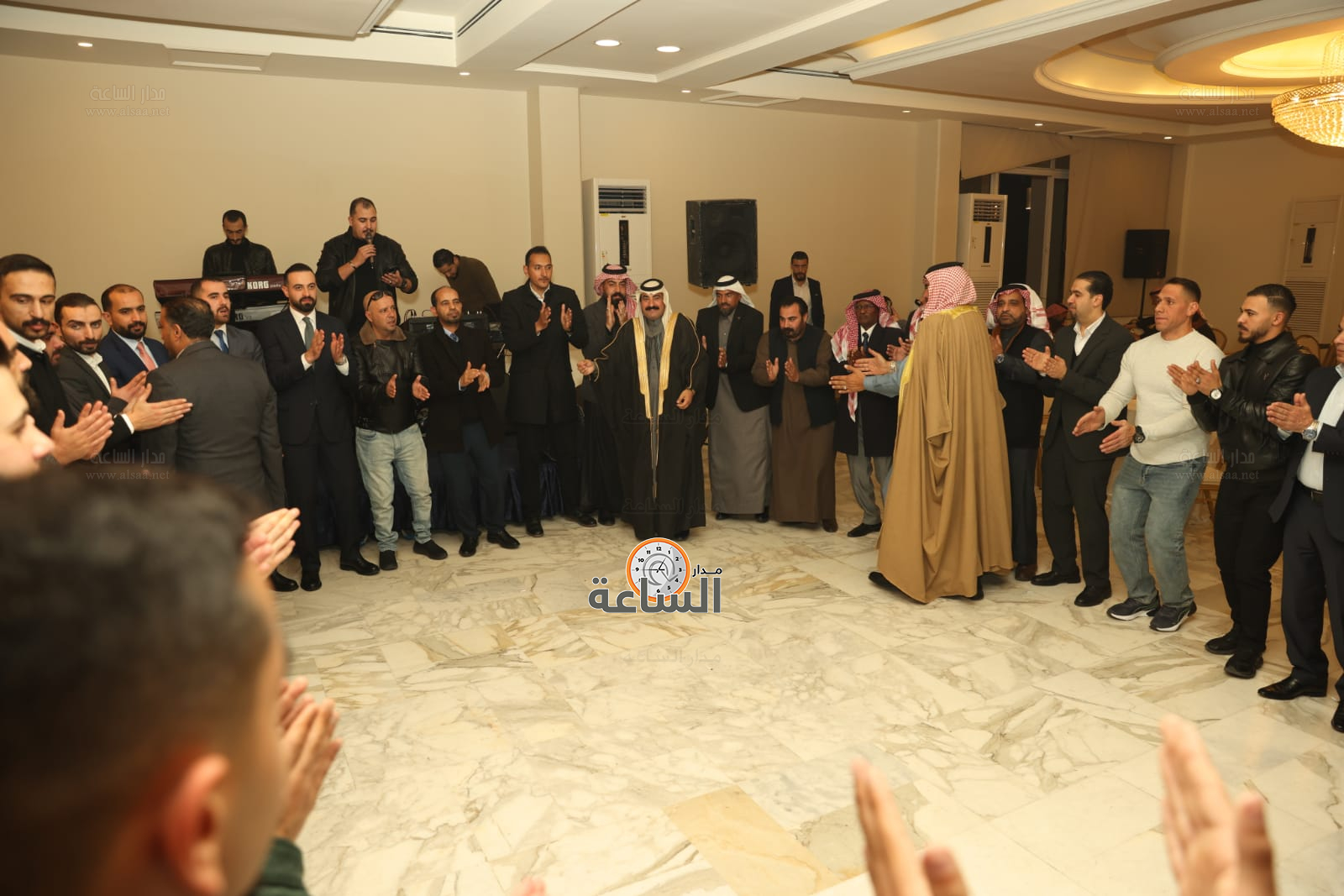 Madar Al-Saa Images 0.8893306393324083