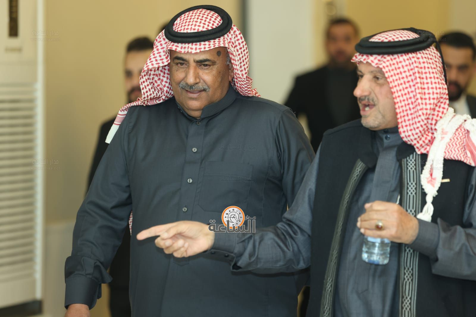 Madar Al-Saa Images 0.9022567528206299