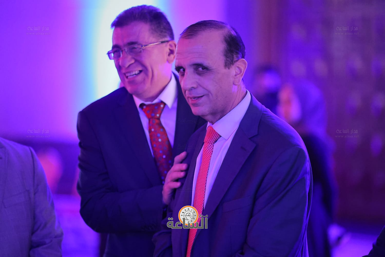 Madar Al-Saa Images 0.823711143202521