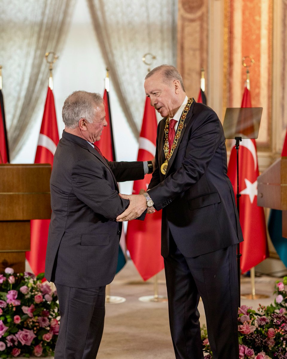 Madar Al-Saa Images 0.26623736837759704