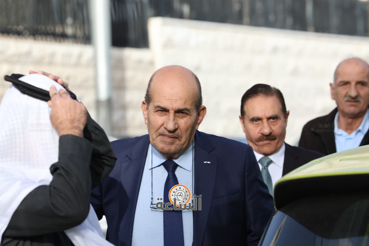 Madar Al-Saa Images 0.6273741530816171