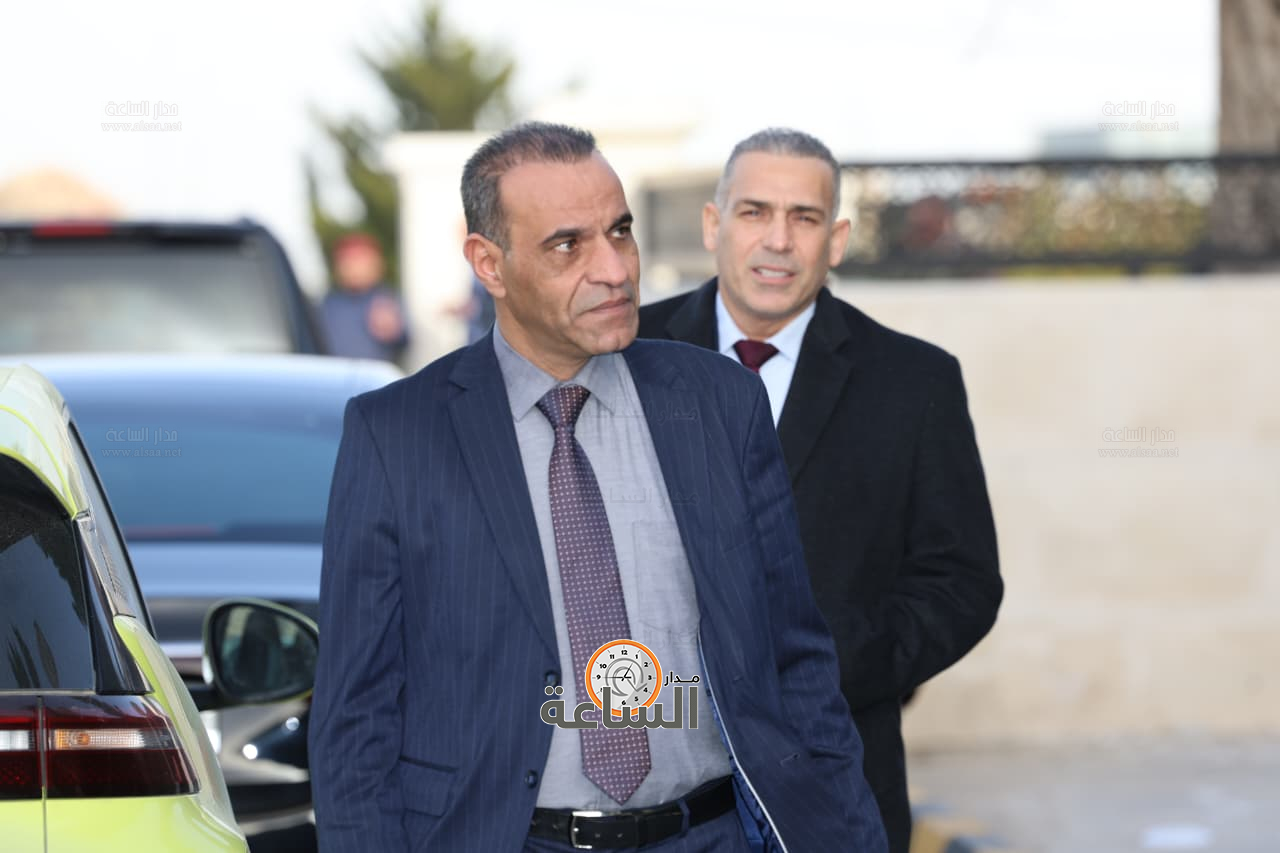 Madar Al-Saa Images 0.7363843627889203