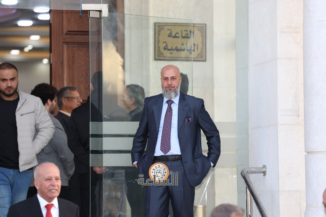 Madar Al-Saa Images 0.24428786758597465