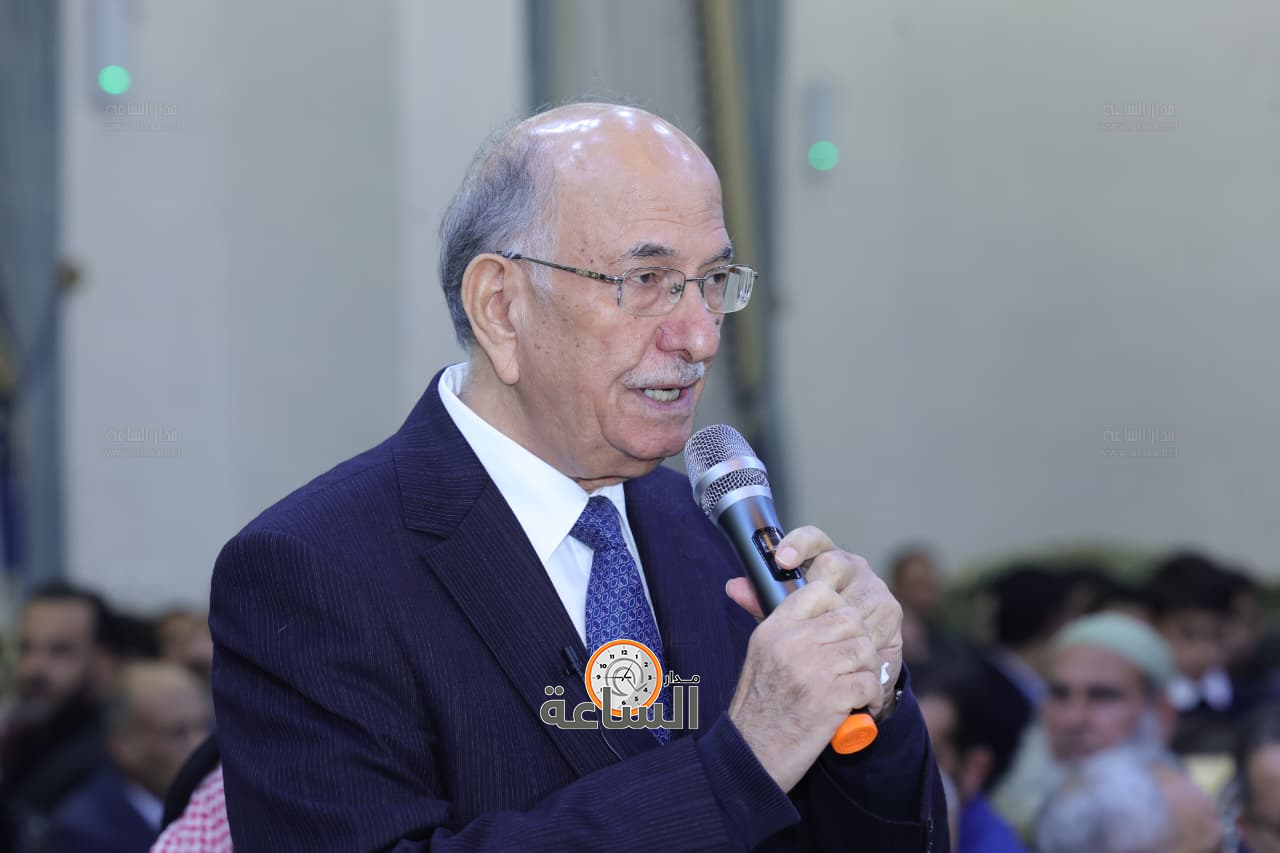 Madar Al-Saa Images 0.803972180187285