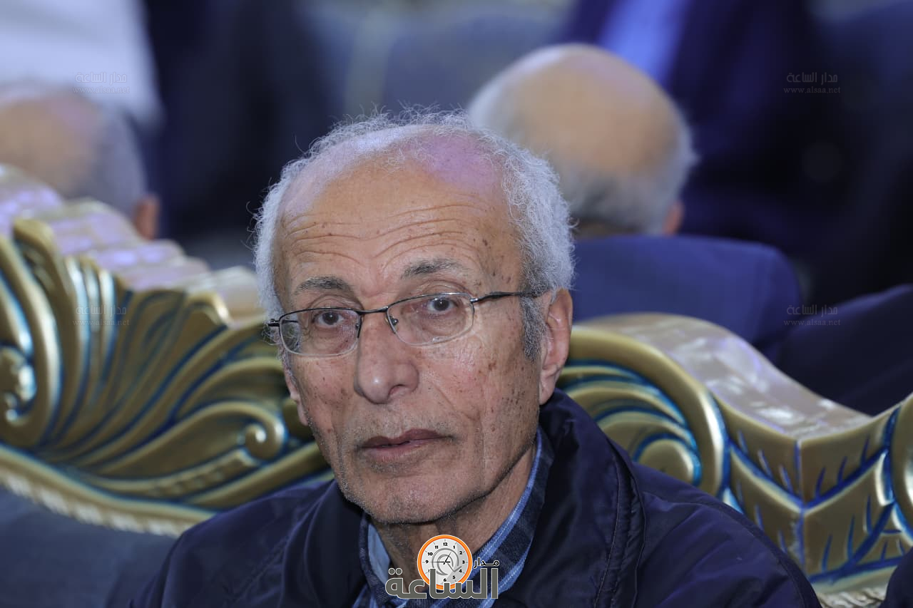 Madar Al-Saa Images 0.822583465699279