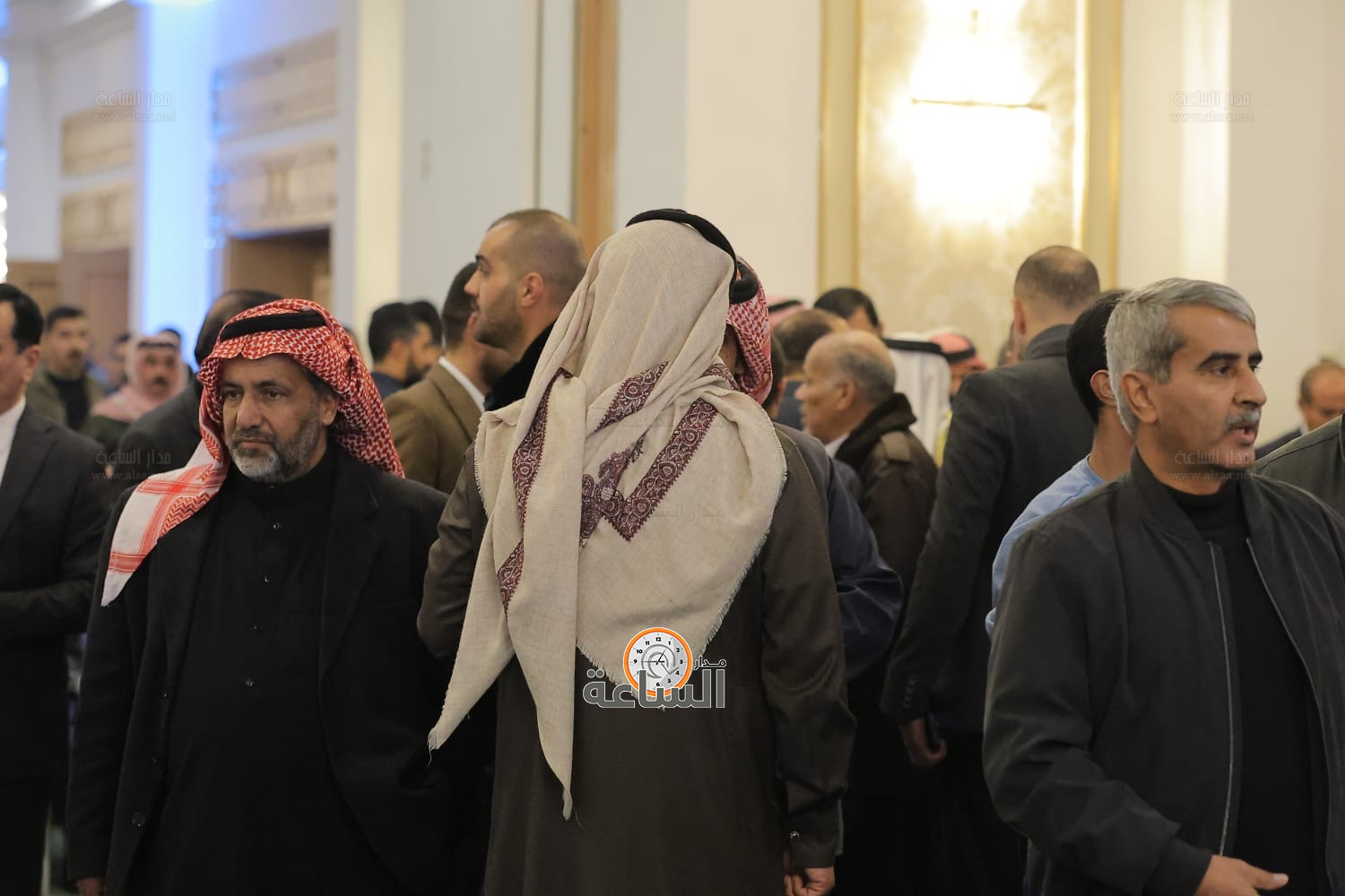 Madar Al-Saa Images 0.11303710462353234