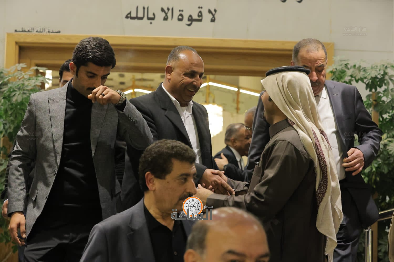 Madar Al-Saa Images 0.7501301091780027