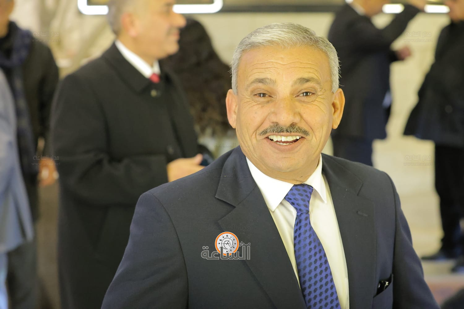 Madar Al-Saa Images 0.5003996802884182