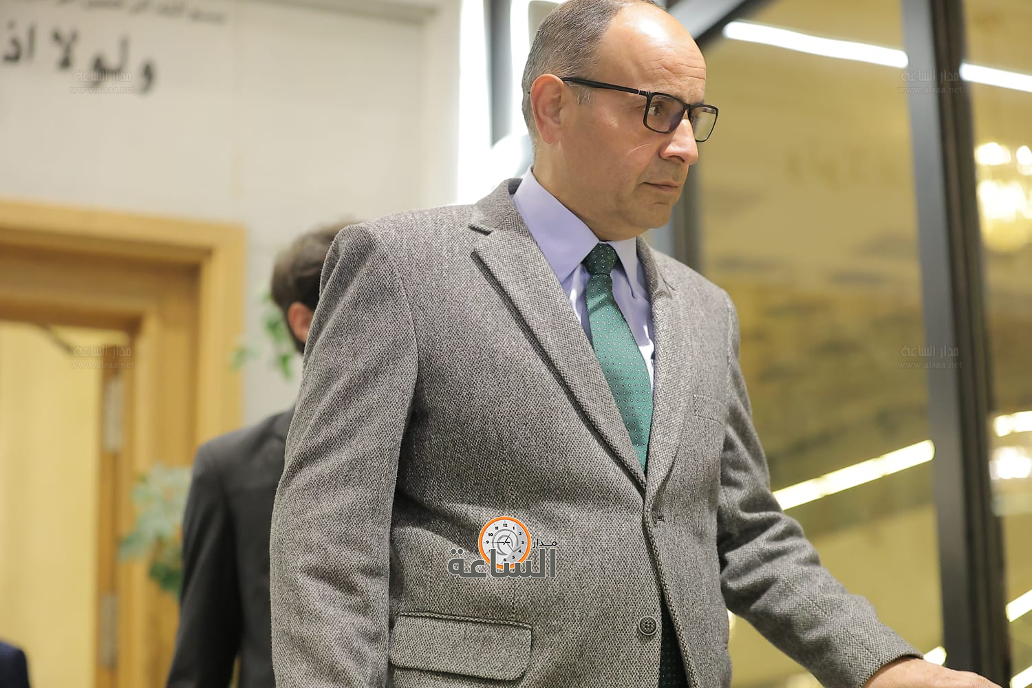 Madar Al-Saa Images 0.4266404785500969