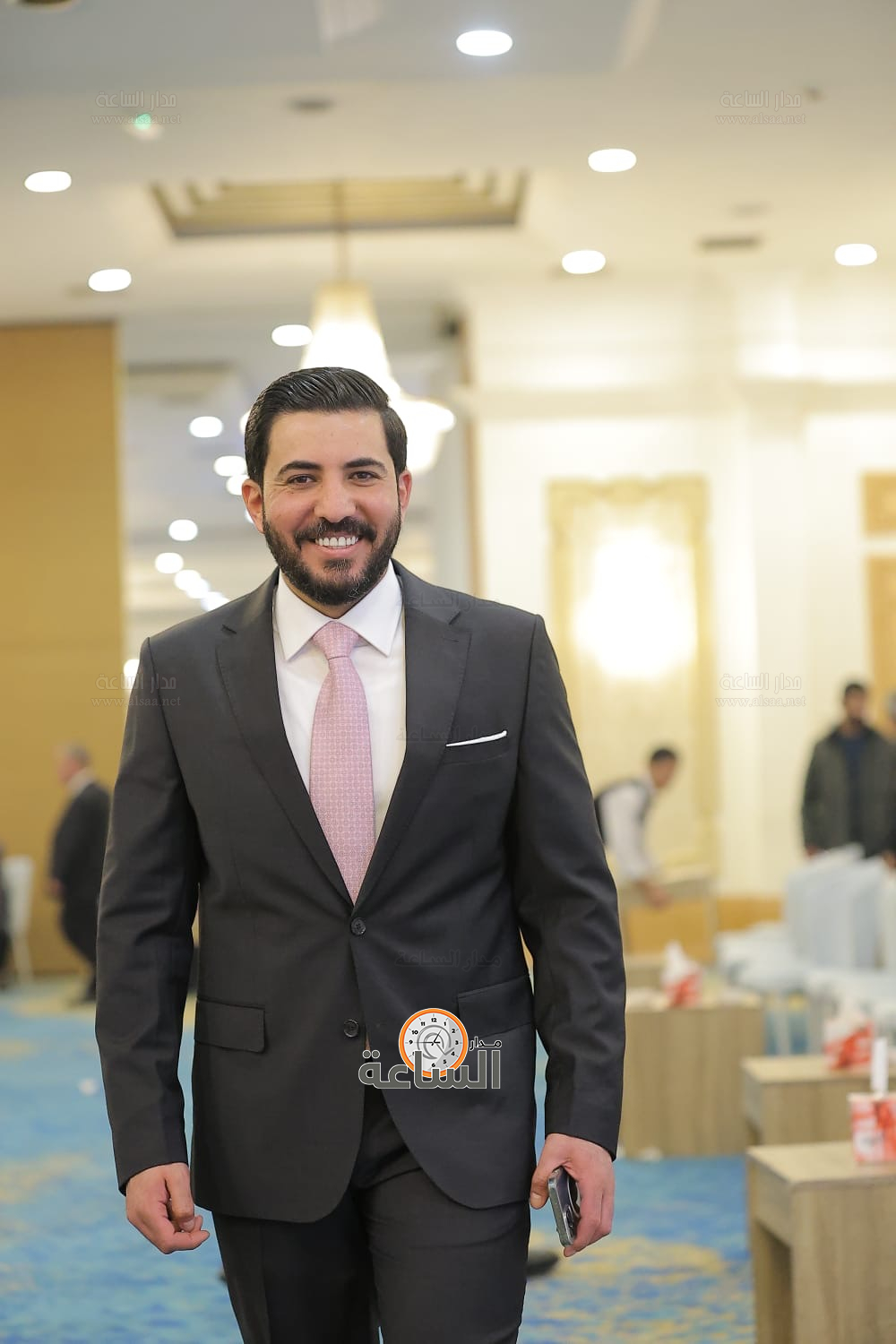 Madar Al-Saa Images 0.52427786138116