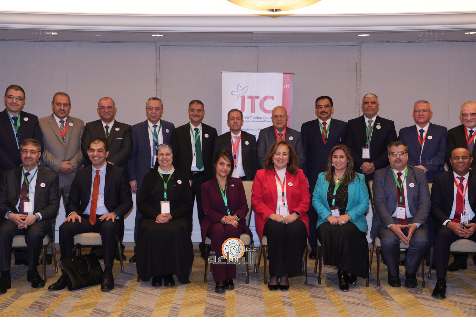 Madar Al-Saa Images 0.38980270055284516