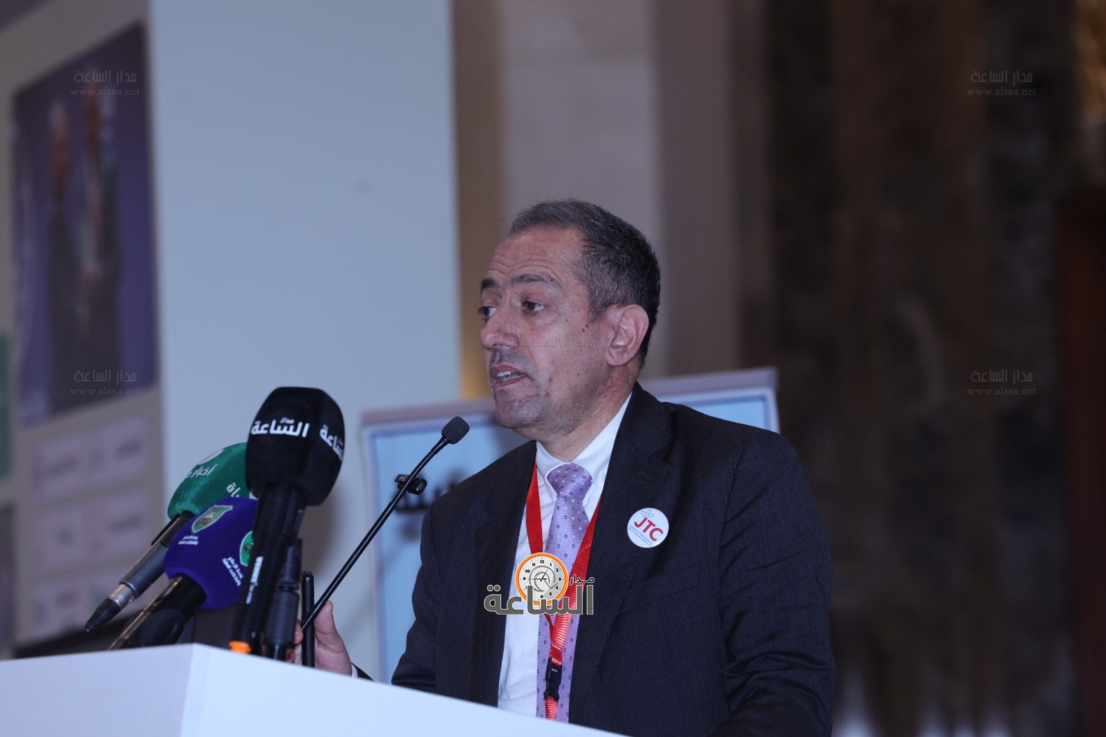 Madar Al-Saa Images 0.32196346758869343