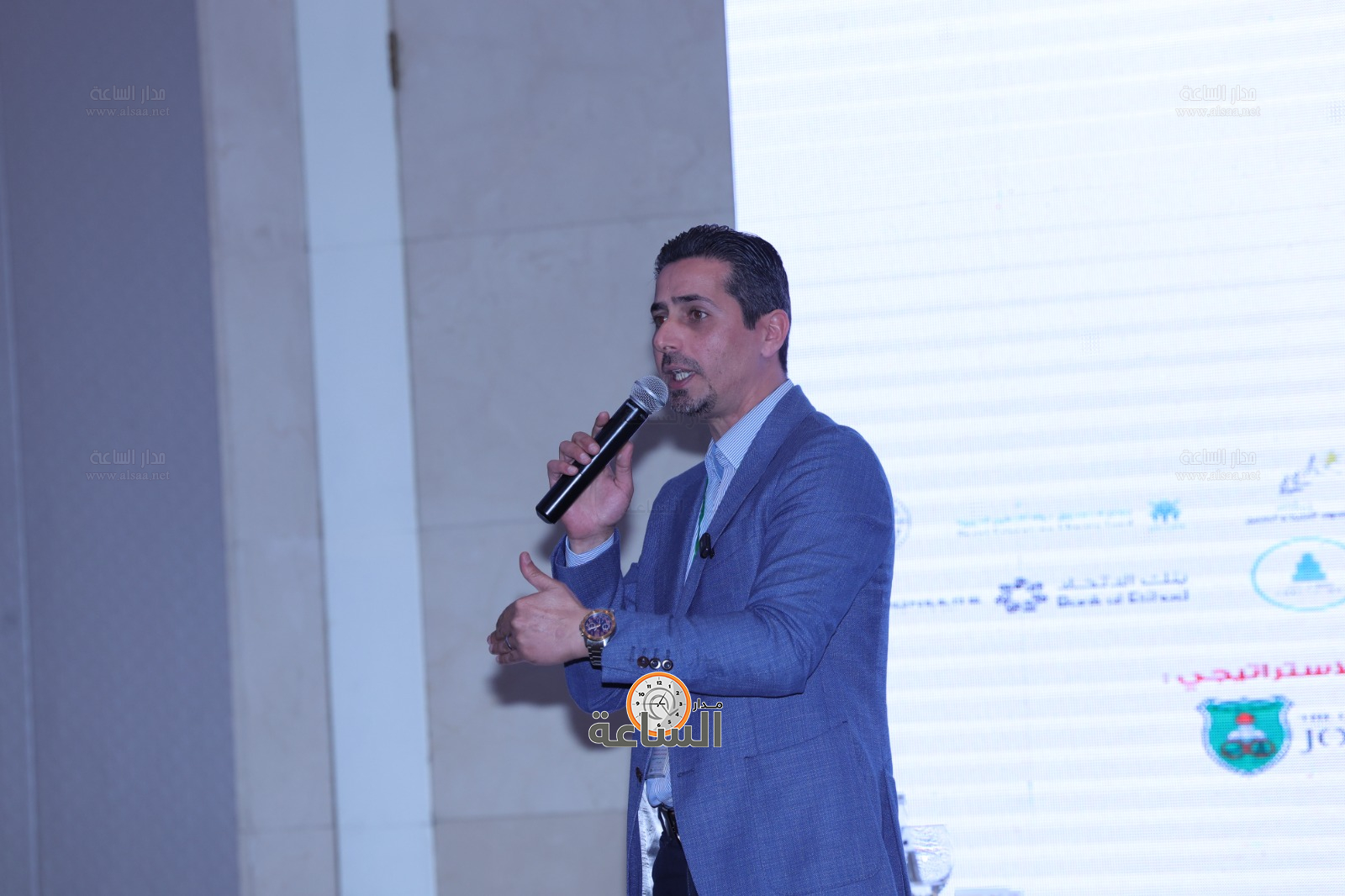 Madar Al-Saa Images 0.23221565478079376