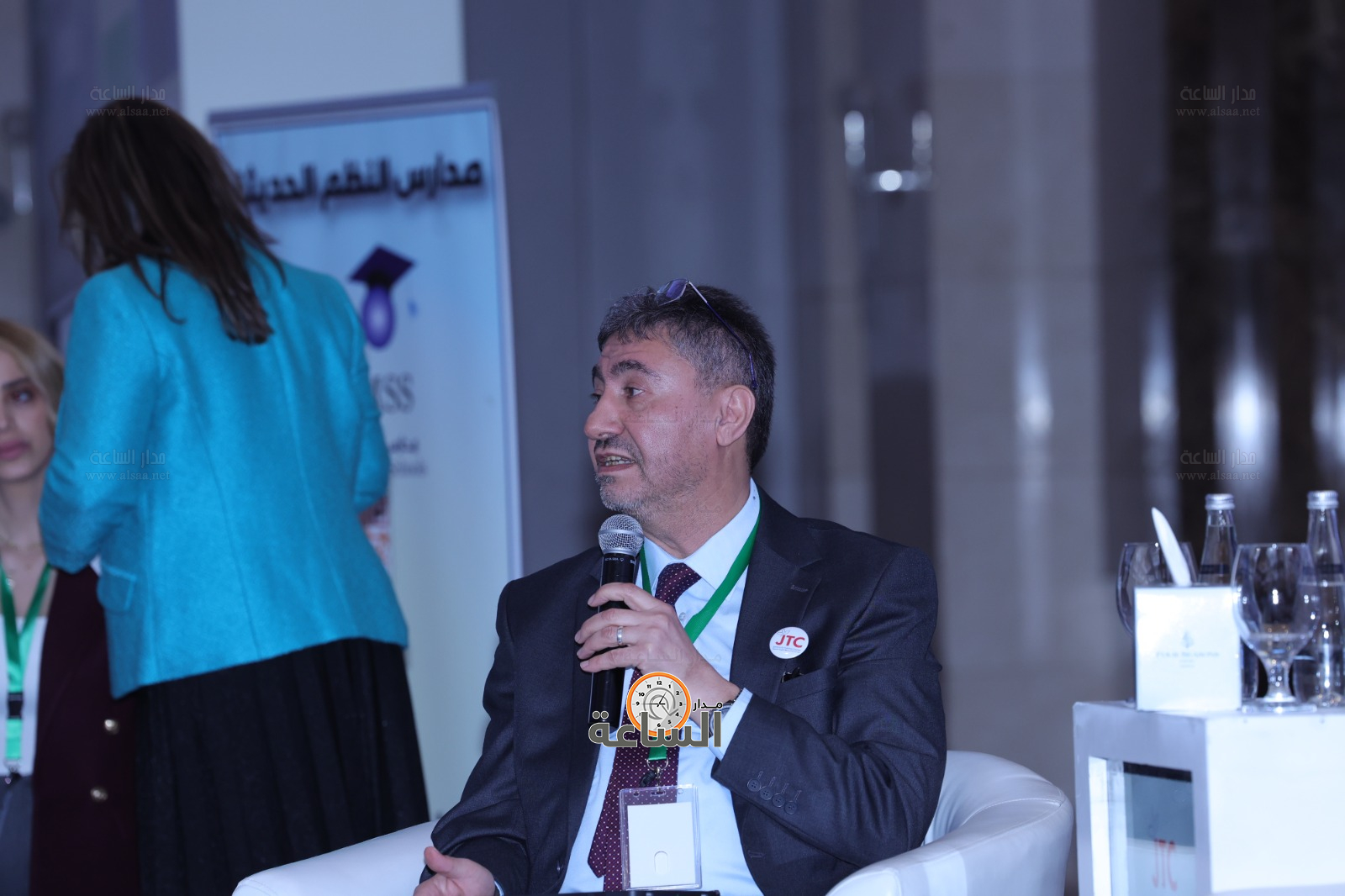 Madar Al-Saa Images 0.8814455276592574