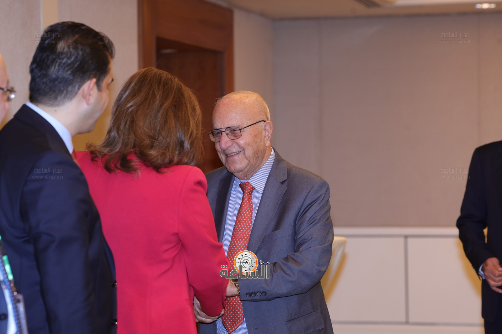 Madar Al-Saa Images 0.5483752450167999