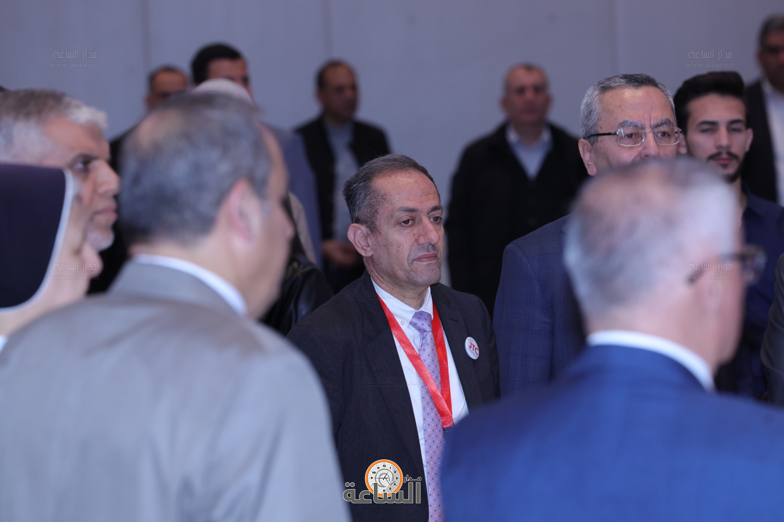 Madar Al-Saa Images 0.42809281917262376