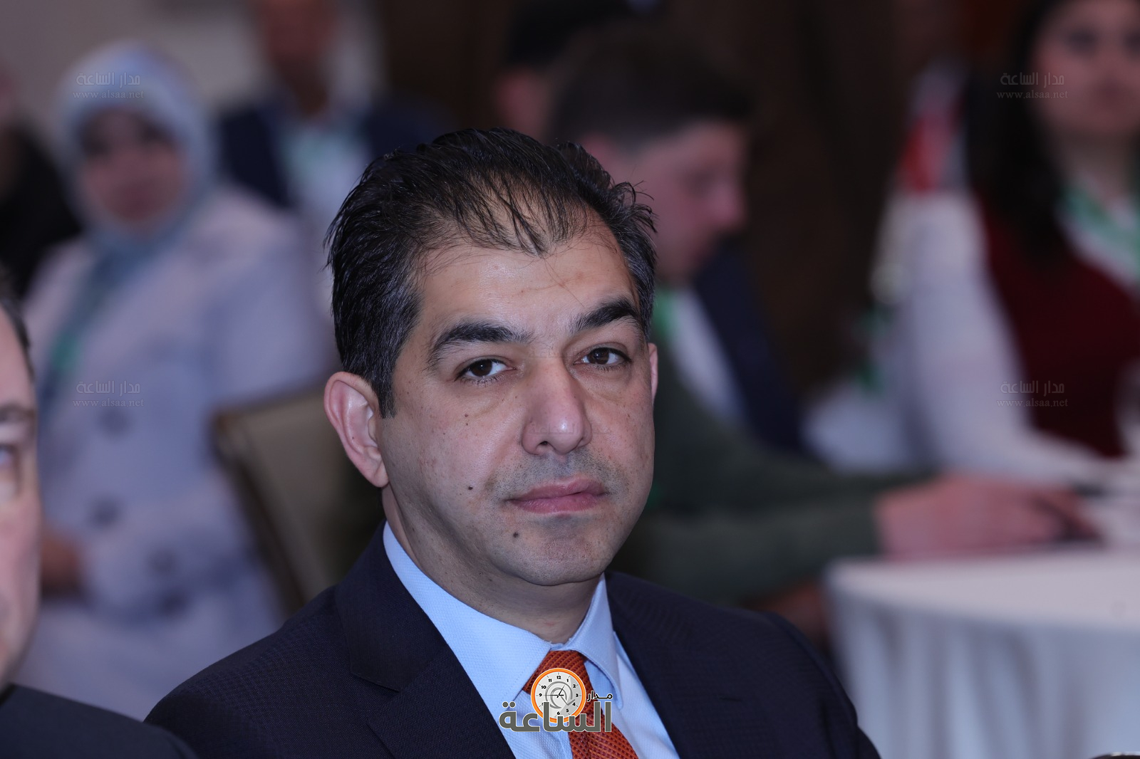 Madar Al-Saa Images 0.9755693260427156