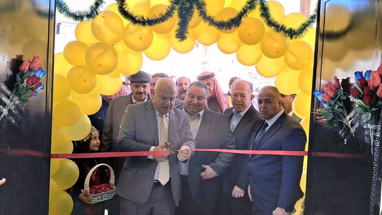 Madar Al-Saa Images 0.42982938984637875