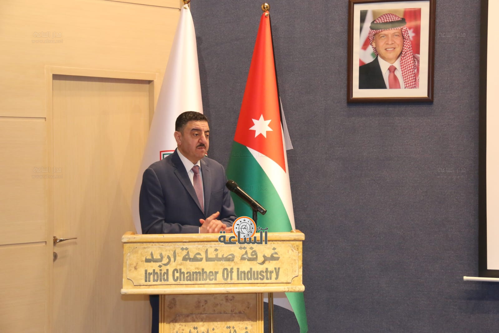 Madar Al-Saa Images 0.011830195568123258