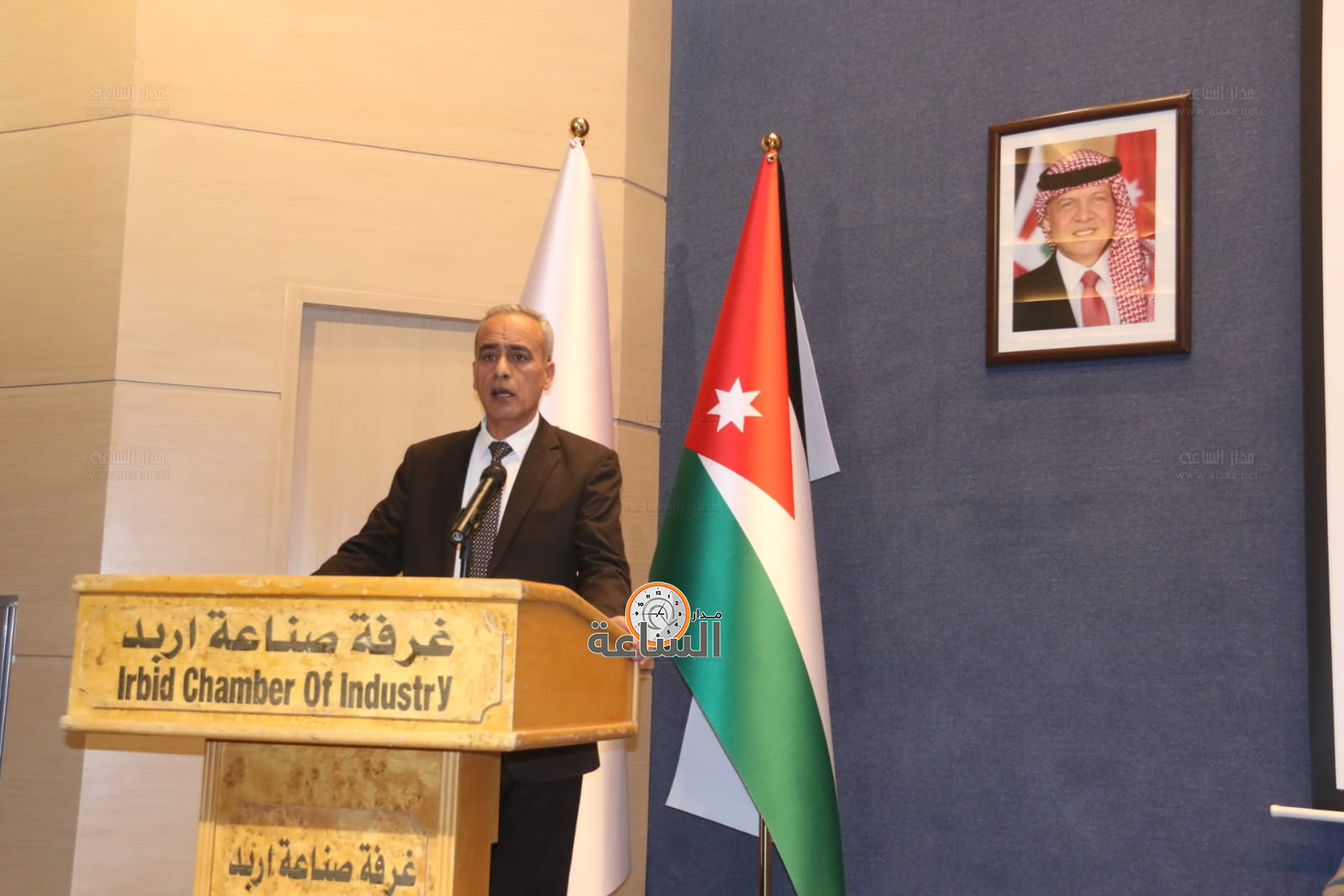 Madar Al-Saa Images 0.3418528365290697