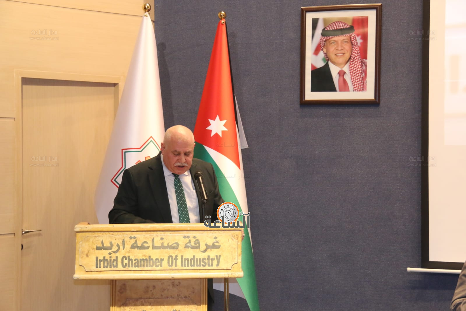 Madar Al-Saa Images 0.005022055621117794