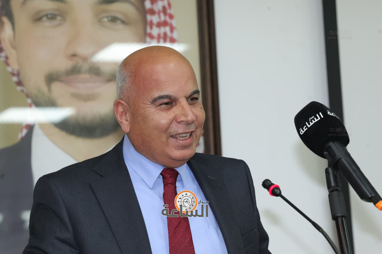 Madar Al-Saa Images 0.812034667014558