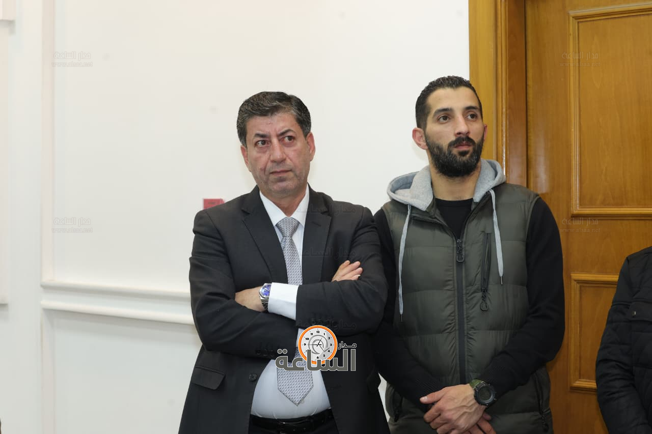 Madar Al-Saa Images 0.7017613201603949