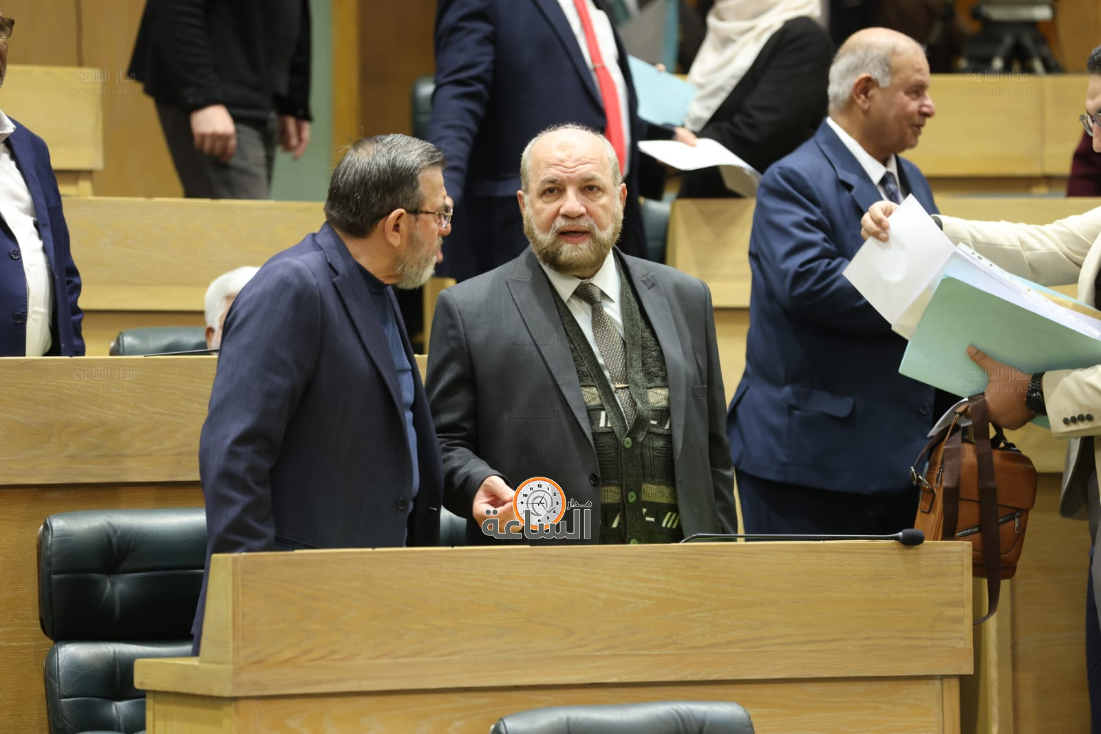 Madar Al-Saa Images 0.10741267666344423