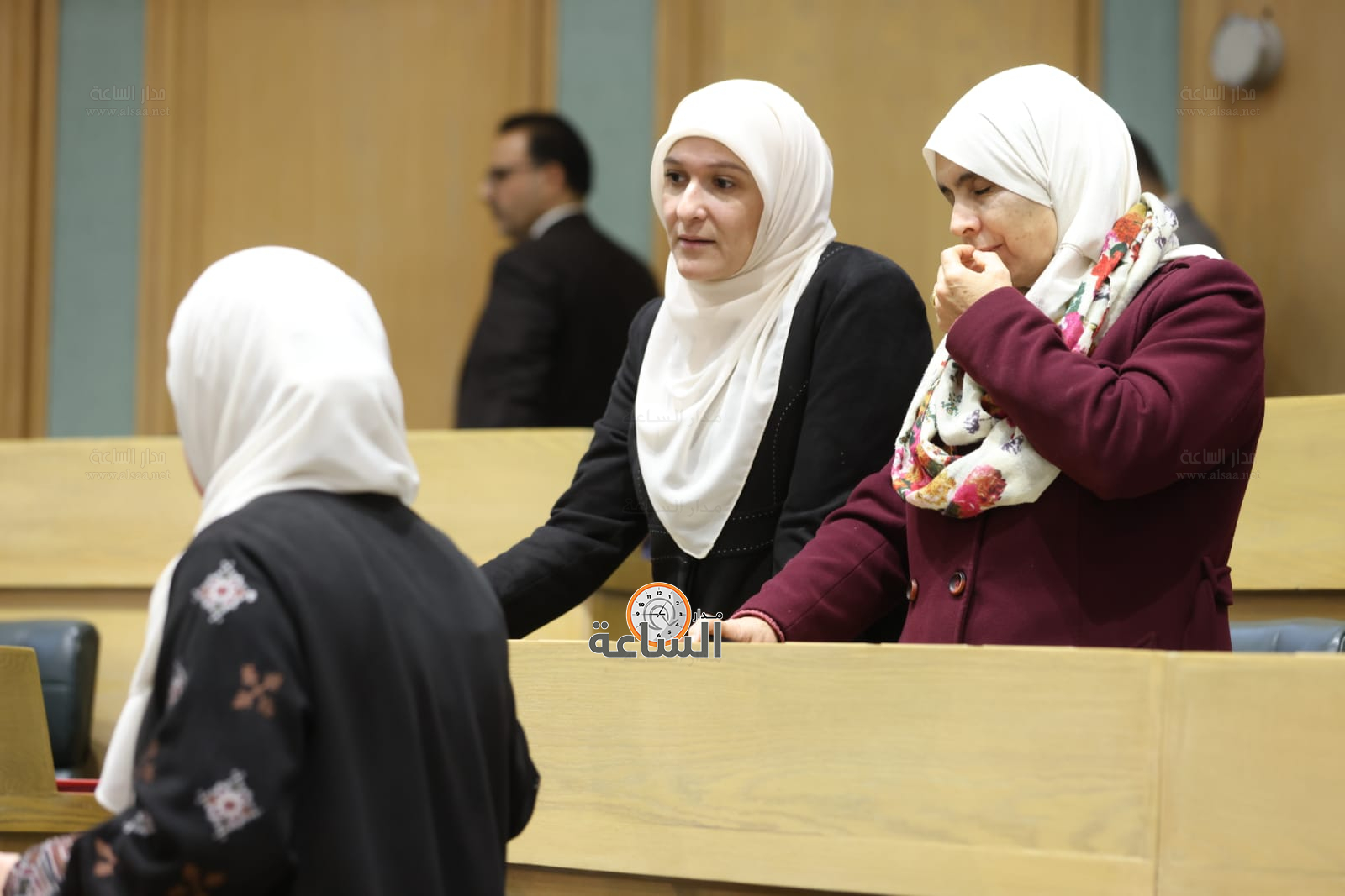 Madar Al-Saa Images 0.23455597462955624