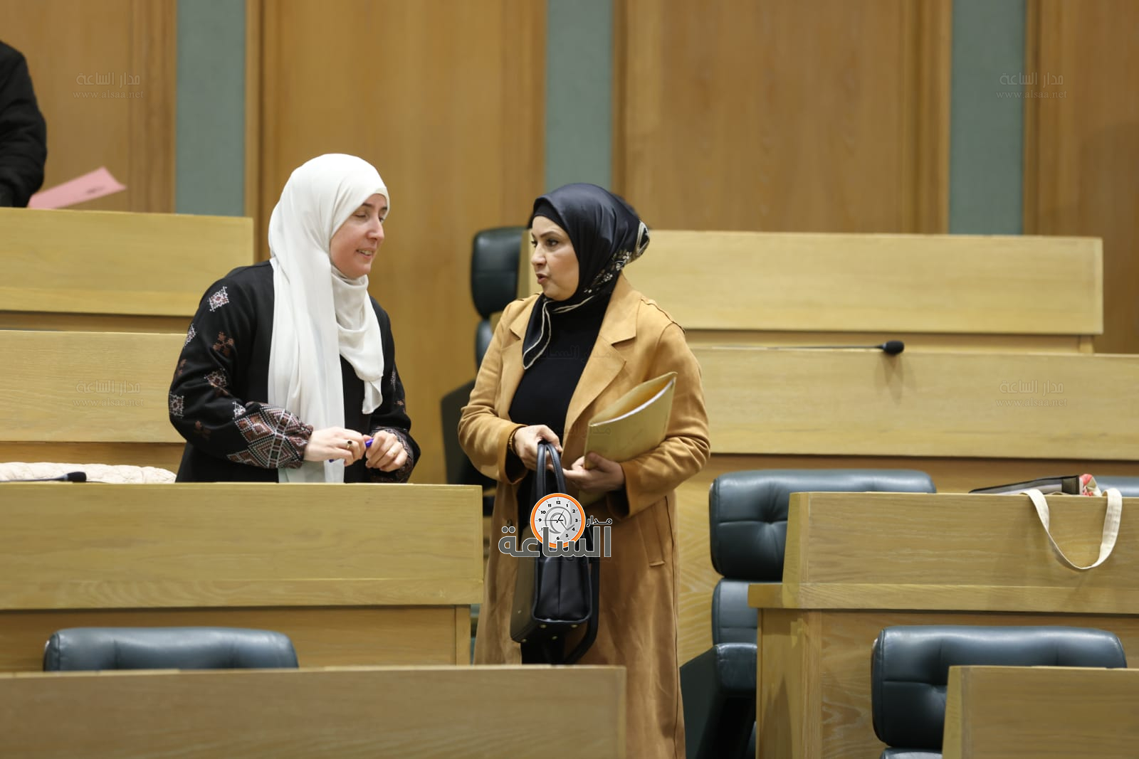 Madar Al-Saa Images 0.08982193180419418