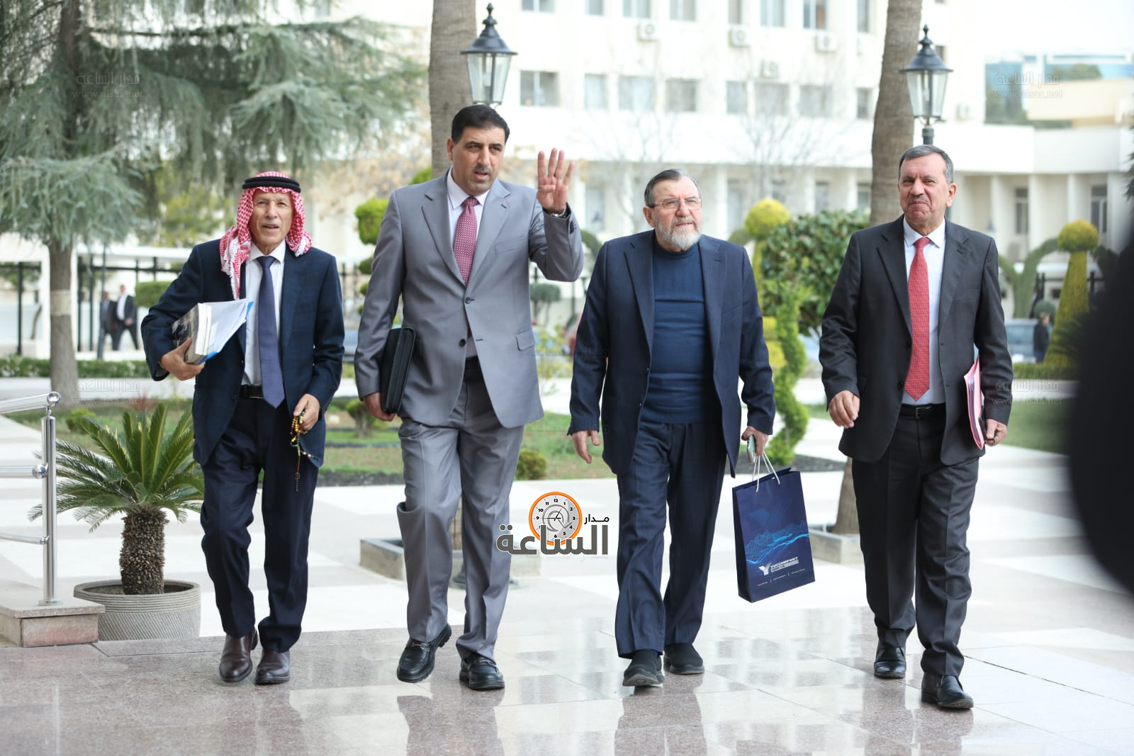 Madar Al-Saa Images 0.7219517180345154