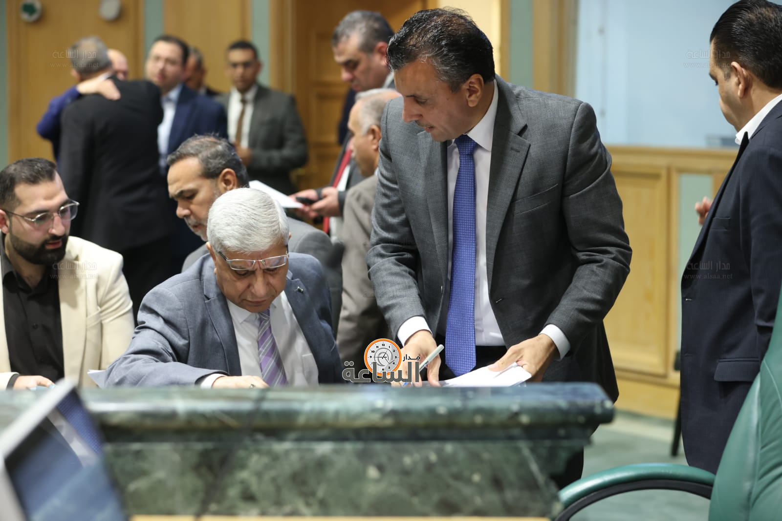 Madar Al-Saa Images 0.8044647009424485