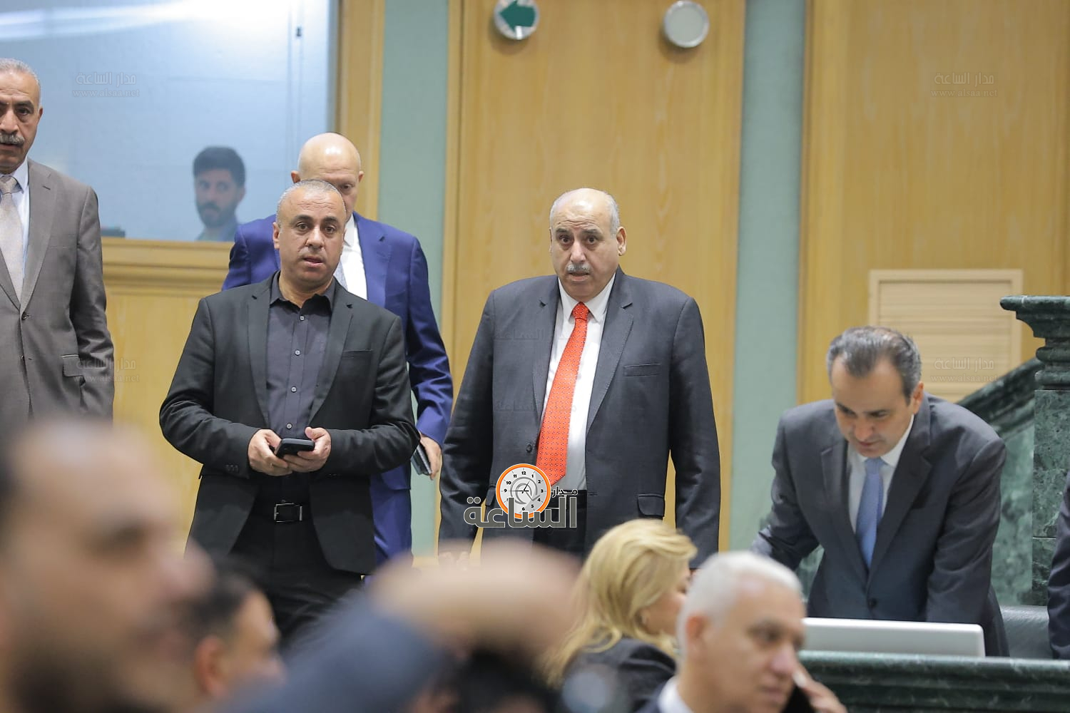 Madar Al-Saa Images 0.8837291172164732