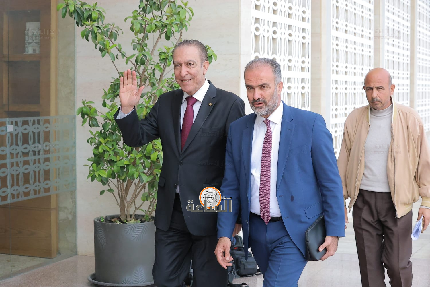 Madar Al-Saa Images 0.8935882779680494