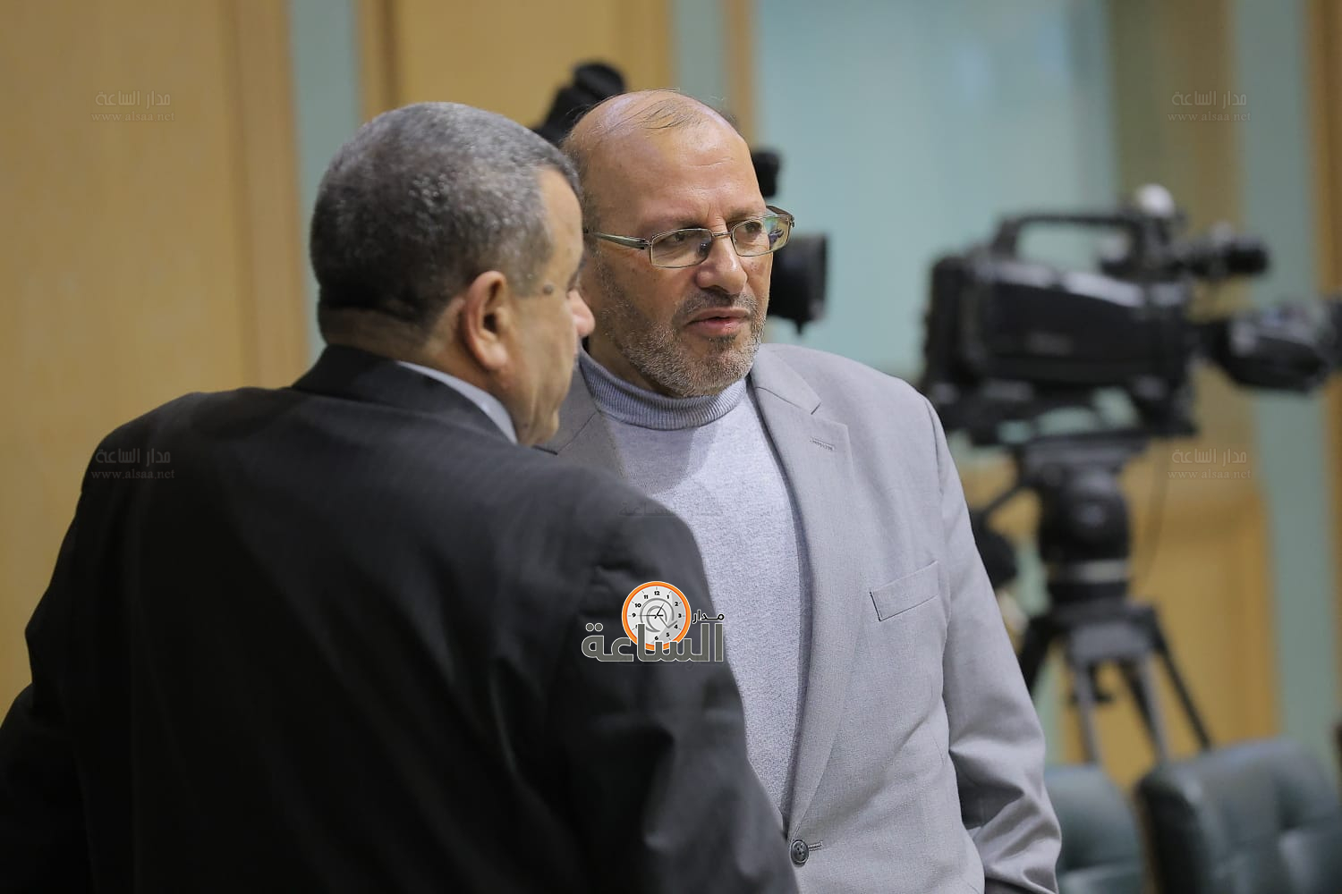 Madar Al-Saa Images 0.871385512428177