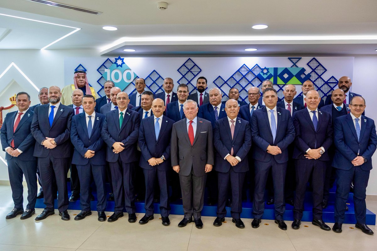 Madar Al-Saa Images 0.9133735239834766